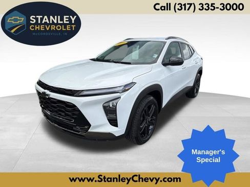 Used 2025 Chevrolet Trax ACTIV FWD image 1