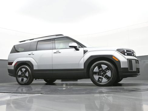 Used 2024 Hyundai Santa Fe SEL image 42