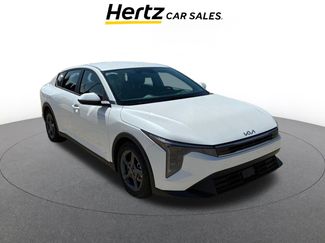 Used 2025 Kia K4 LXS video 1