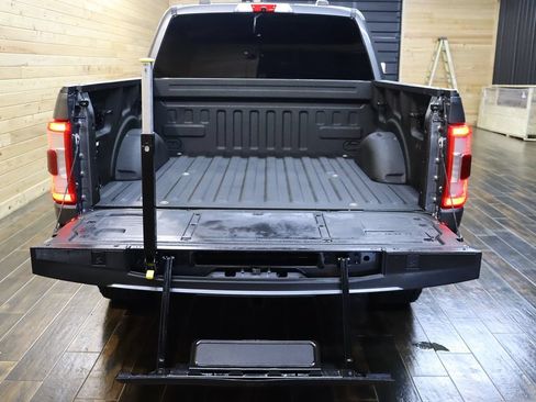 Used 2021 Ford F150 Lariat AWD/4WD image 31