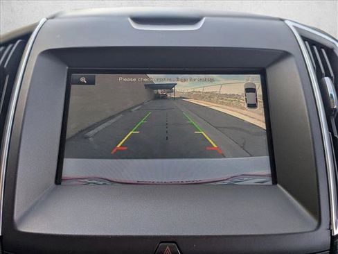 Used 2015 Ford Edge Sport image 14