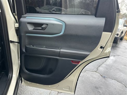 Used 2024 Ford Bronco Sport Badlands image 17