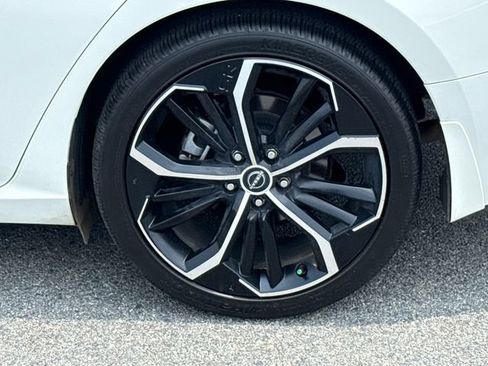 Used 2023 Nissan Altima 2.5 SR FWD image 19