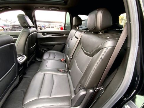 Used 2023 Cadillac XT6 Premium Luxury w/ Technology Package image 19