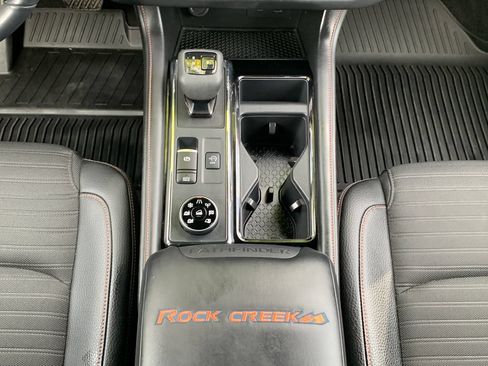 Used 2025 Nissan Pathfinder Rock Creek AWD/4WD image 18