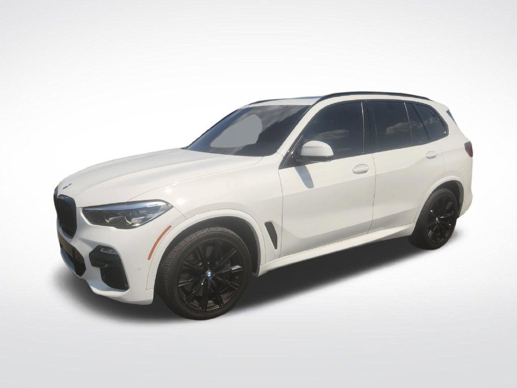 Used 2020 BMW X5 M50i AWD/4WD image 4