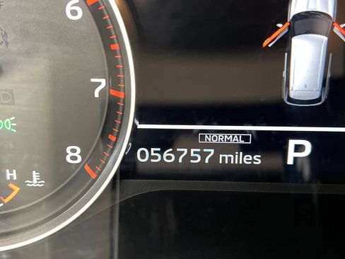 Used 2024 Mitsubishi Outlander SE AWD/4WD image 57