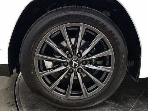 Used 2025 Lexus LX 700h F Sport image 15