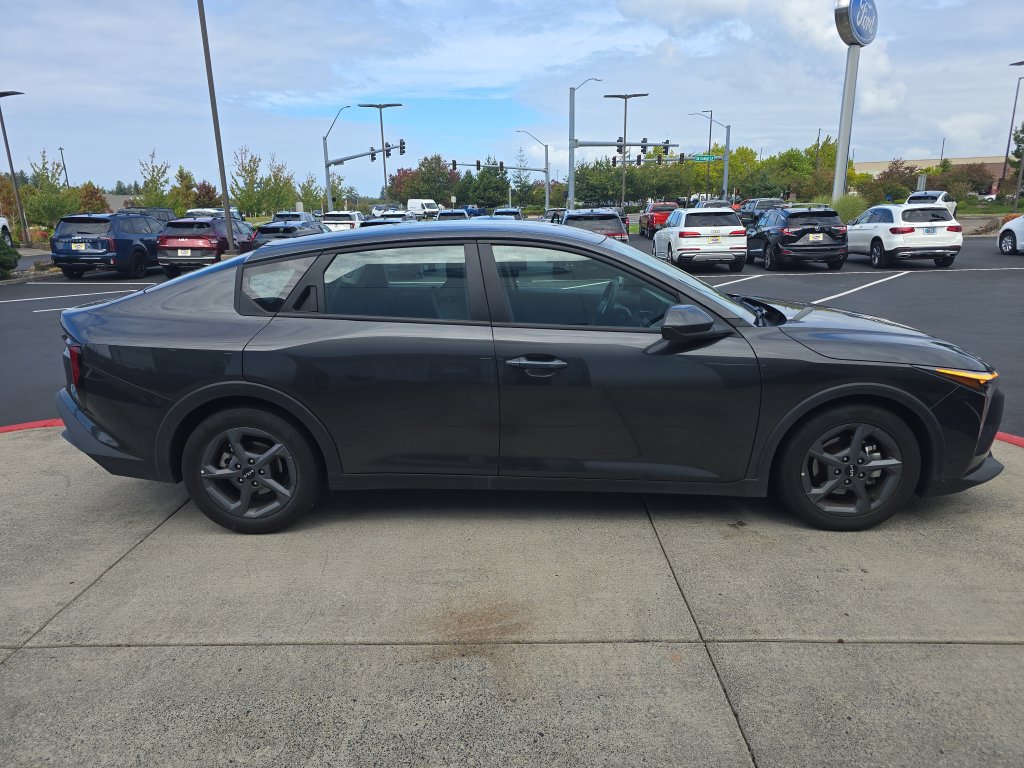 Used 2025 Kia K4 FWD image 5