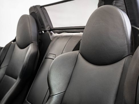 Used 2007 BMW M Roadster image 23