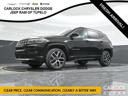 Used 2025 Jeep Compass Limited w/ Elite Group image 1