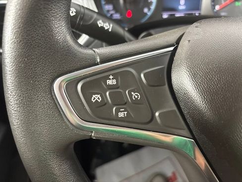 Used 2018 Chevrolet Equinox LT FWD image 31