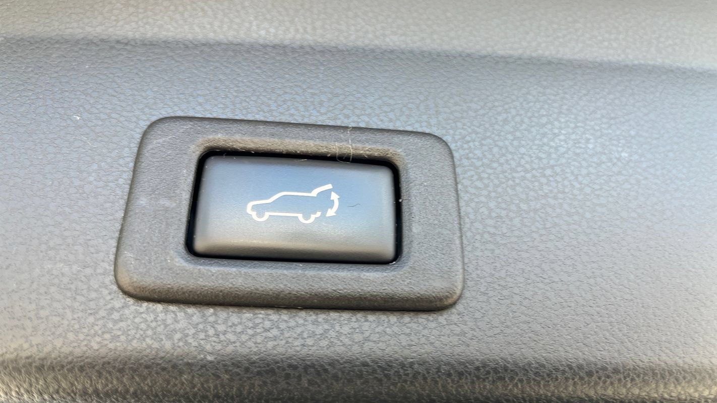 Used 2019 Subaru Ascent Limited AWD/4WD image 26