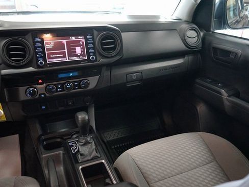 Used 2023 Toyota Tacoma SR image 9