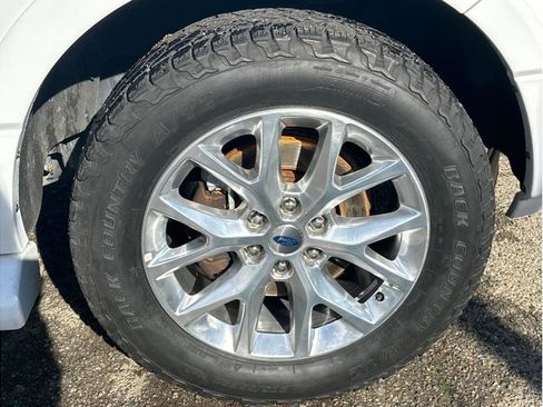 Used 2017 Ford Expedition Limited image 10