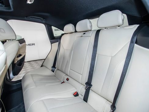 Used 2023 BMW i4 eDrive35 RWD image 14