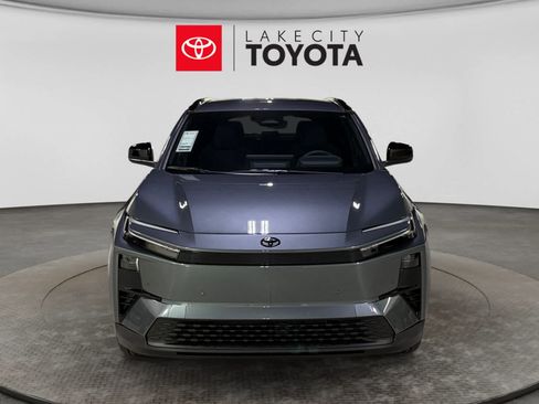 New 2026 Toyota C-HR AWD/4WD image 10