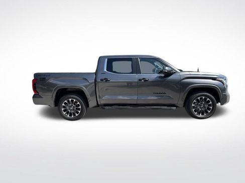 Used 2026 Toyota Tundra Limited AWD/4WD image 4