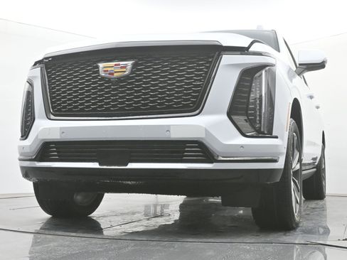New 2026 Cadillac Escalade ESV Sport w/ Touring Package image 15