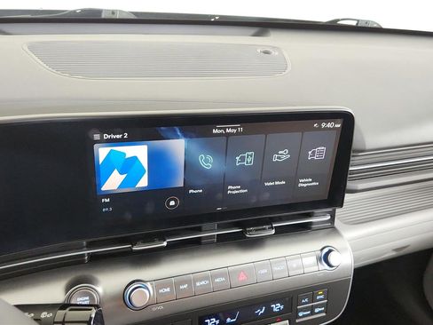 Used 2025 Hyundai Kona SEL AWD/4WD image 23