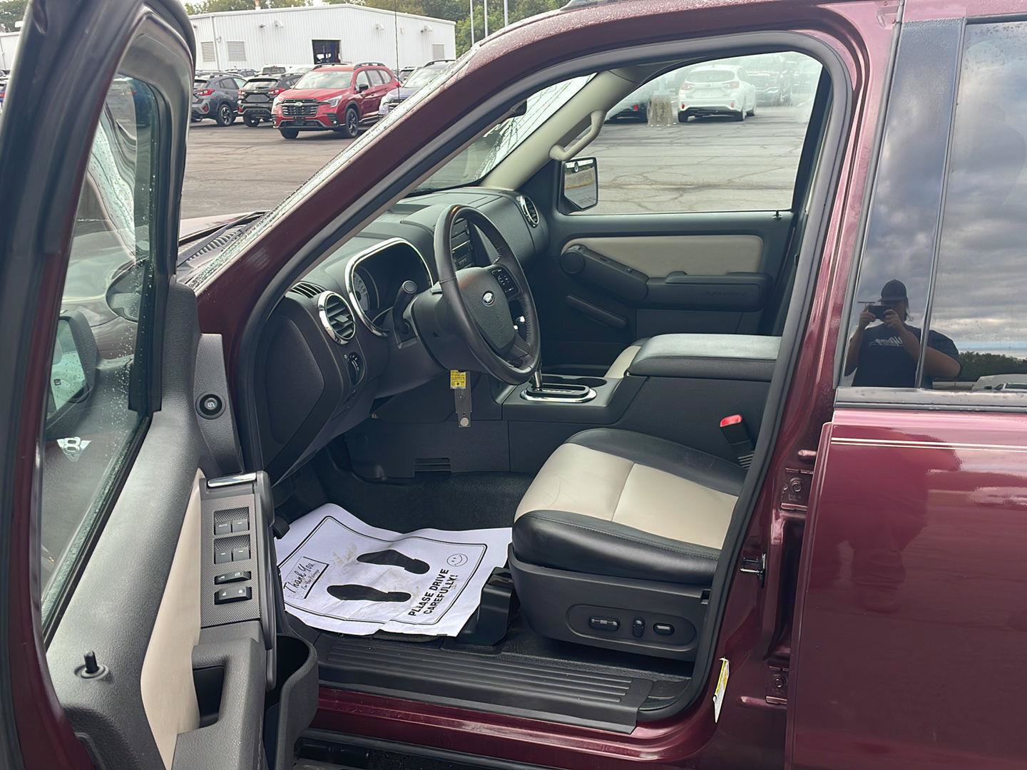 Used 2007 Ford Explorer Sport Trac Limited AWD/4WD image 10