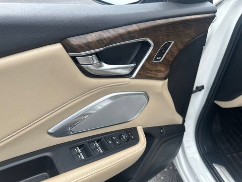 Used 2019 Acura RDX AWD w/ Advance Package image 19