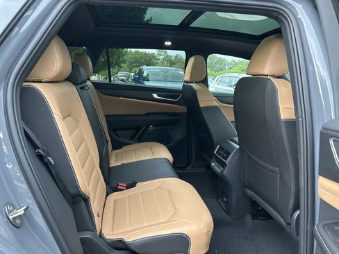 New 2026 Volkswagen Atlas Cross Sport SEL R-Line image 42