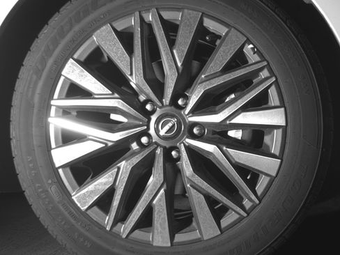 Used 2025 Nissan Altima 2.5 SV image 13