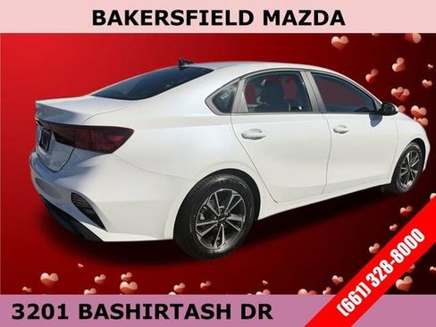 Used 2024 Kia Forte LXS image 5