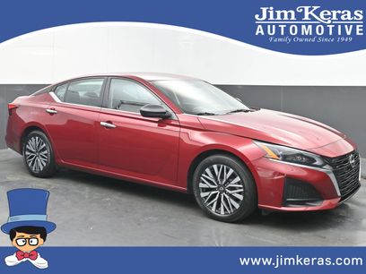 Used 2024 Nissan Altima 2.5 SV
