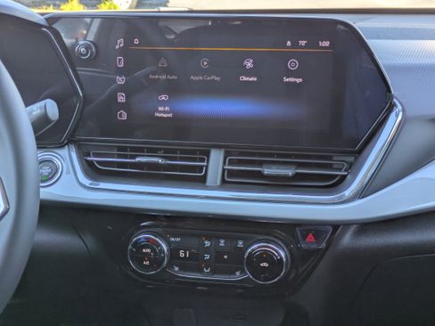 New 2026 Chevrolet Trax LT w/ LT Convenience Package image 5