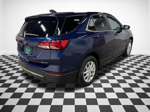 Used 2023 Chevrolet Equinox LT AWD/4WD image 9