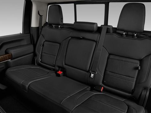 Used 2024 GMC Sierra 3500 SLE w/ SLE Convenience Package image 11