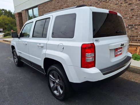 Used 2016 Jeep Patriot Sport w/ Power Value Group image 3
