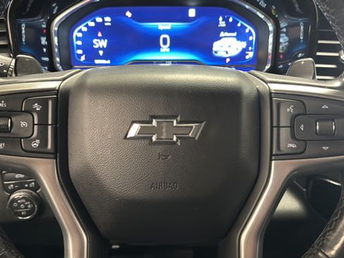 Used 2022 Chevrolet Silverado 1500 RST AWD/4WD image 15