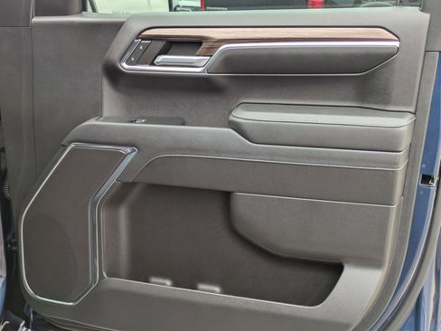 Used 2023 Chevrolet Silverado 1500 LT w/ Texas Edition Plus image 28