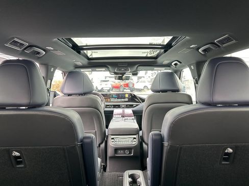 New 2026 INFINITI QX80 4WD w/ Sport Exterior Package image 31