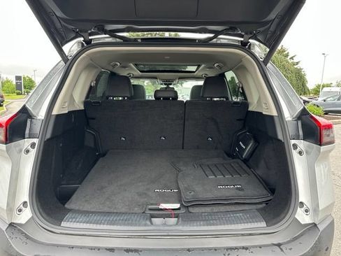 Certified 2023 Nissan Rogue SV w/ SV Premium B Package AWD/4WD image 22