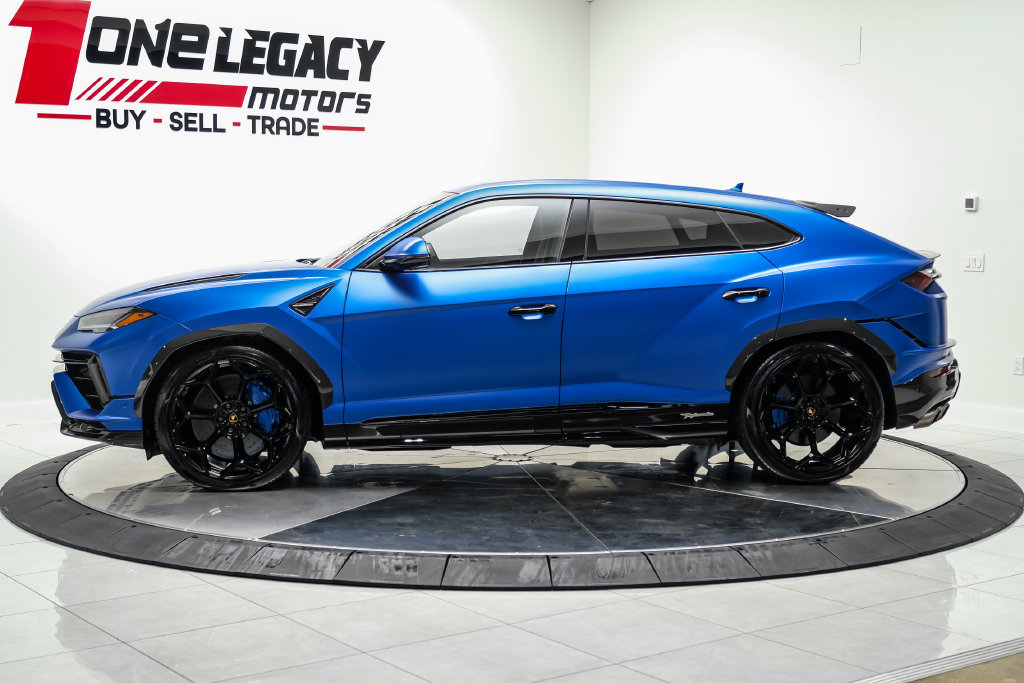 Used 2023 Lamborghini Urus Performante AWD/4WD image 12