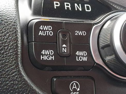 Used 2022 RAM 1500 Big Horn AWD/4WD image 27