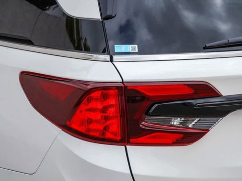 New 2026 Honda Odyssey EX-L image 7