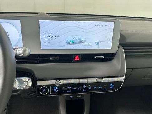 Used 2024 Hyundai Ioniq 5 Limited image 21