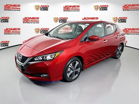 Certified 2022 Nissan Leaf SL Plus image 14