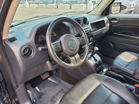 Used 2014 Jeep Patriot High Altitude image 11