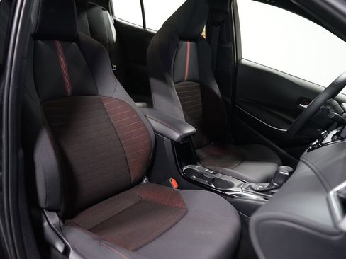 Certified 2024 Toyota Corolla SE image 28