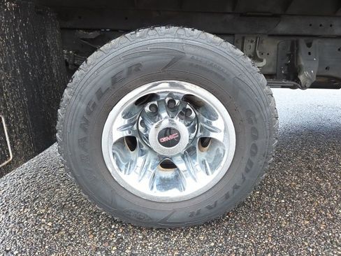 Used 2018 GMC Sierra 3500 SLE w/ SLE Preferred Package image 58