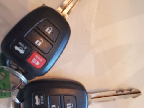 Used 2014 Toyota Corolla S image 24