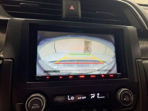 Used 2018 Honda Civic Sport image 15