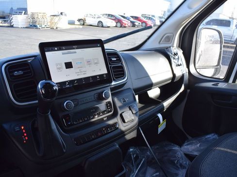 New 2024 RAM ProMaster 2500 w/ Advanced Safety Group image 19