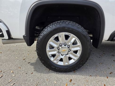 Used 2025 Chevrolet Silverado 2500 High Country w/ High Country Premium Package image 23